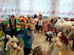 ilustracja do wpisu 
MALEŃSTWA, TYGRYSKI ,KRÓLICZKI - Dzień Pluszowego Misia