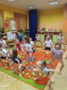 ilustracja do wpisu 
MĄDRE SÓWKI - zajęcie ,, Ruch to zdrowie" prowadzone przez p. Katarzynę W