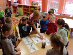 ilustracja do wpisu 
MĄDRE SÓWKI - lekcja esperanto