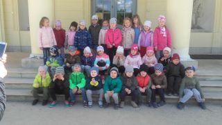 ilustracja do wpisu 
KRÓLICZKI - zwiedzają zabytki Białegostoku