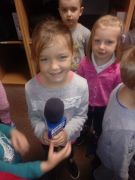 ilustracja do wpisu 
KRÓLICZKI - zwiedzają telewizję