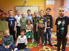 ilustracja do wpisu 
MĄDRE SÓWKI - 6 urodziny Izabelki