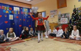 ilustracja do wpisu 
KŁAPOUSZKI - Dzień Babci i Dziadka