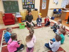 ilustracja do wpisu 
KŁAPOUSZKI - spotkanie z panią leśnik