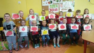 ilustracja do wpisu 
KRÓLICZKI - Dzień Jabłka