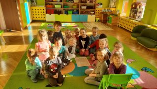 ilustracja do wpisu 
PUCHATKI - poznają Kosmos