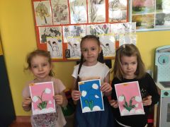 ilustracja do wpisu 
KŁAPOUSZKI - praca plastyczna