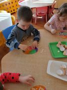 ilustracja do wpisu 
TYGRYSKI- praca plastyczna