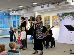 ilustracja do wpisu 
KŁAPOUSZKI - koncert muzyczny w Operze i Filharmonii Podlaskiej