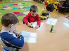 ilustracja do wpisu 
PUCHATKI - praca plastyczna