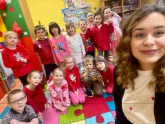 grupowe zdjęcie dzieci 