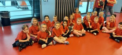 Mądre Sówki na Stadionie 