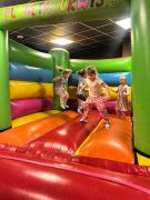 ilustracja do wpisu 
Mądre Sówki i Króliczki na warsztatach Wielkanocnych